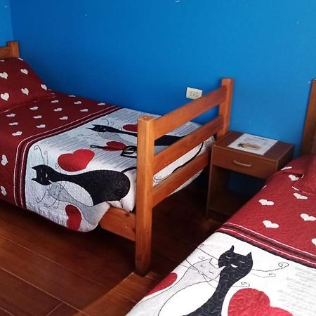 קלדרה Hostel Chango מראה חיצוני תמונה