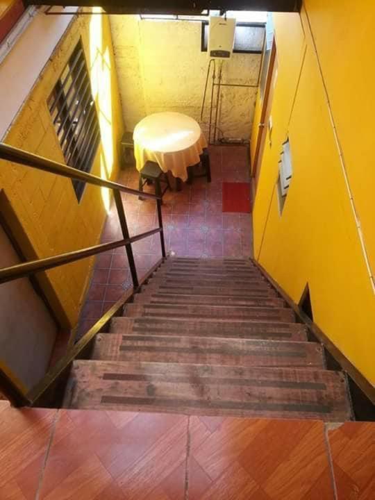 קלדרה Hostel Chango מראה חיצוני תמונה